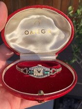 Platinum diamond emerald onyx wrist watch OMEGA art deco 1920s boxed