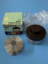 NEW VINTAGE UNICOLOR METAL 35MM Developing Tank With Metal Reel