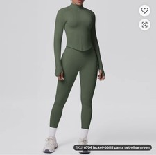 Women  s Green 2-Piece Activewear Set Full Zip Mock Neck Jacket  Pants One Size