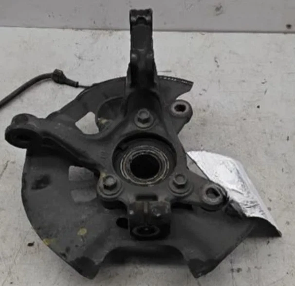 2006-2019 Toyota Yaris Front Passenger Right RH Spindle Knuckle Assembly OEM Foto 2 de 3