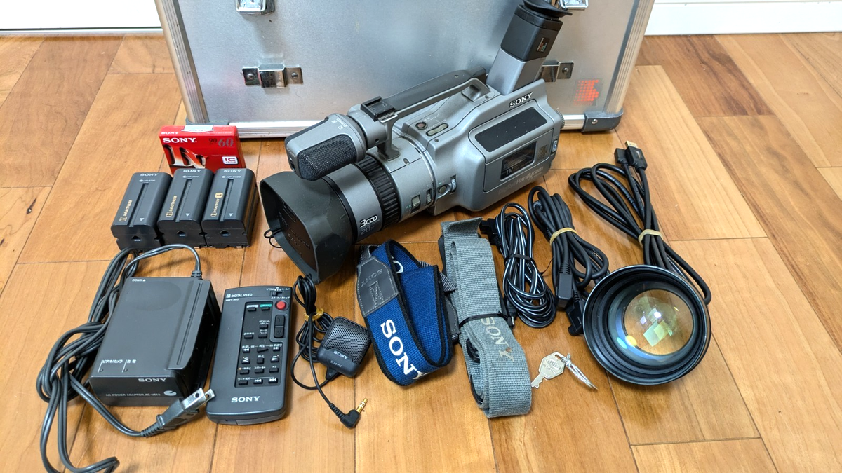 Excellent ] Sony Handycam DCR-VX1000 Digital Camcorder Video