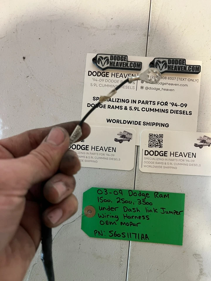 Arnés de cableado de puente debajo del tablero Dodge Ram 1500-3500 2003-2009 OEM 56051171 Foto 2 de 4