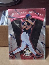 1997 ROBERTO ALOMAR PINNACLE CERTIFIED RED PLATINUM BASEBALL CARD /3999 #95