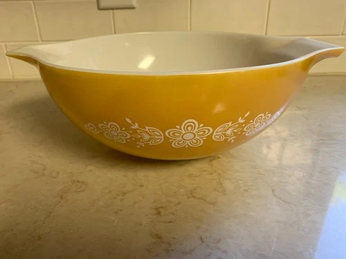 Vintage Pyrex Butterfly Gold 444 4 Qt Cinderella Mixing Nesting Bowl A14