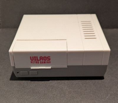 Raspberry pi 4 Classic NES box and controllers  - No Games
