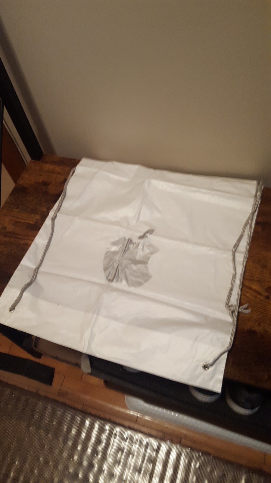 Apple Mac String Backpack Bag White - image 1