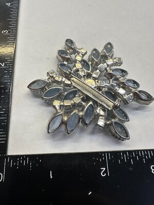 花卉7 Expressive Floral Light Blue Jibbitz™ charms - Crocs