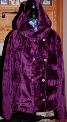 Large NWOT Women's Hot Chillys Eggplant La Reina Button Hooded Fleece