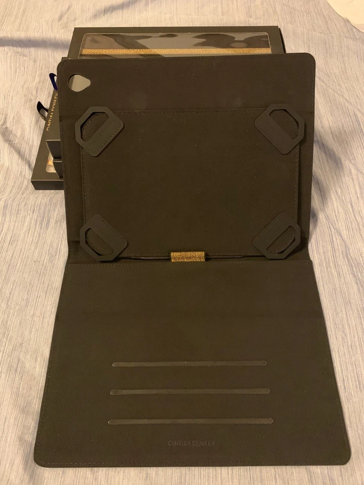 Cynthia Rowley Black Magnetic Folio For 9-10" Tablets/iPad Air/Air 2 NWT - Image 4 of 4