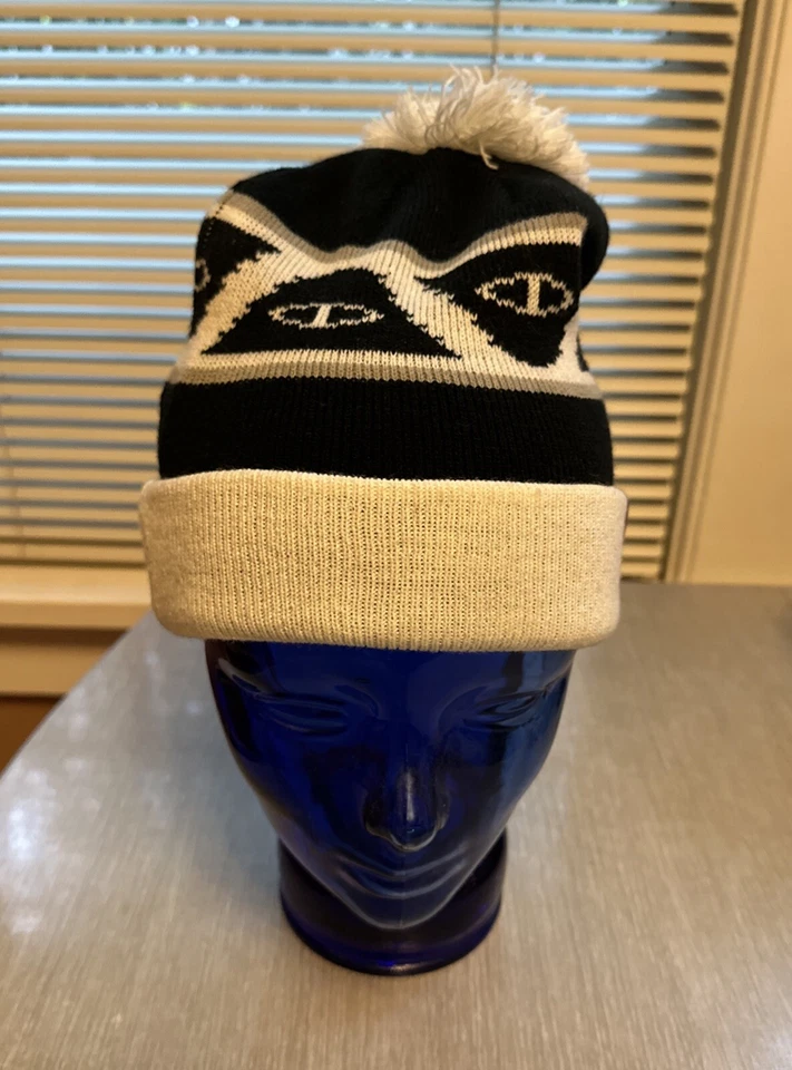 POLER Stuff Pom Gorro Tejido Gorra Campamento Vibraciones Blanco Azul Marino Exterior Esquí Poof Ball Hat Foto 3 de 4