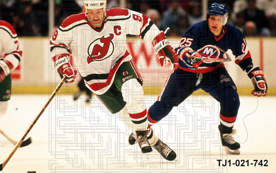  Kirk Muller & John Ogrodnick - NYI v. NJD 1990 - 35mm color slide - TJ1-021-742