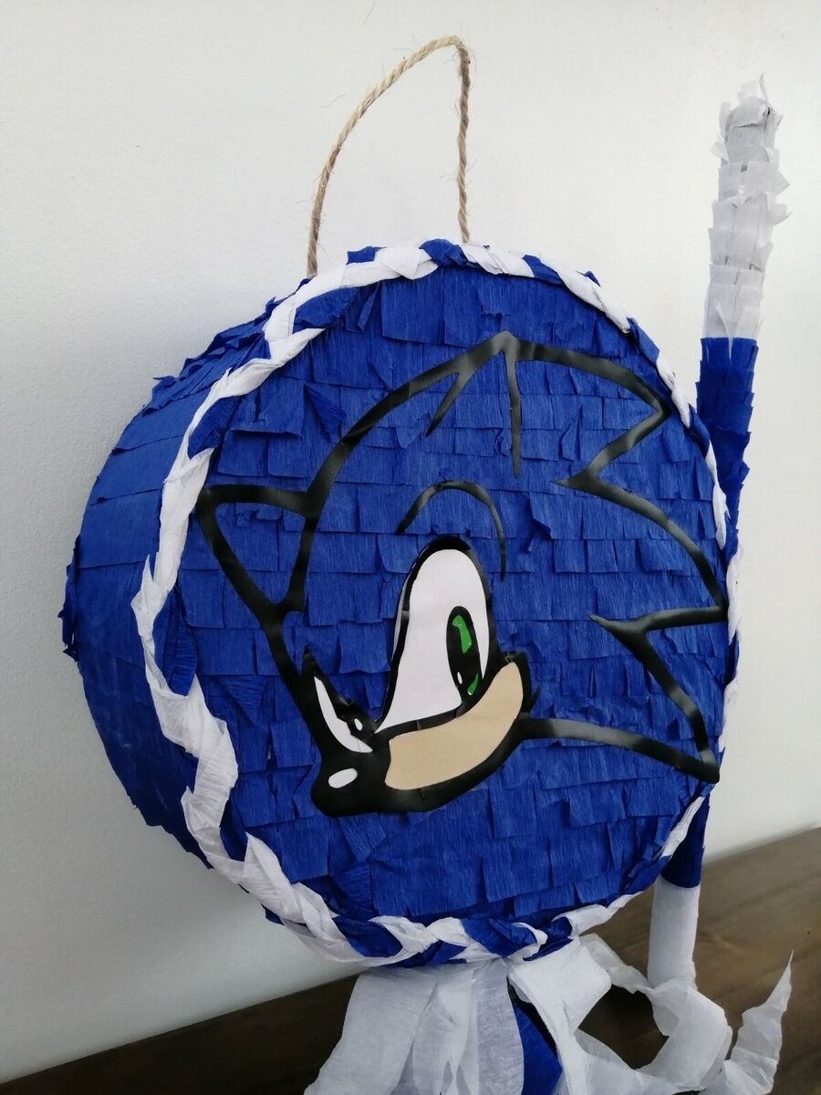 Sonic inspired pinata and stick pop smash birthday party boy game