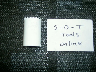 BLACK AND DECKER PIRANHA 2 x BLACK AND DECKER 32MM 1 1/4 INCH HOLESAW PIRANHA BI METAL FREE DELIVERY