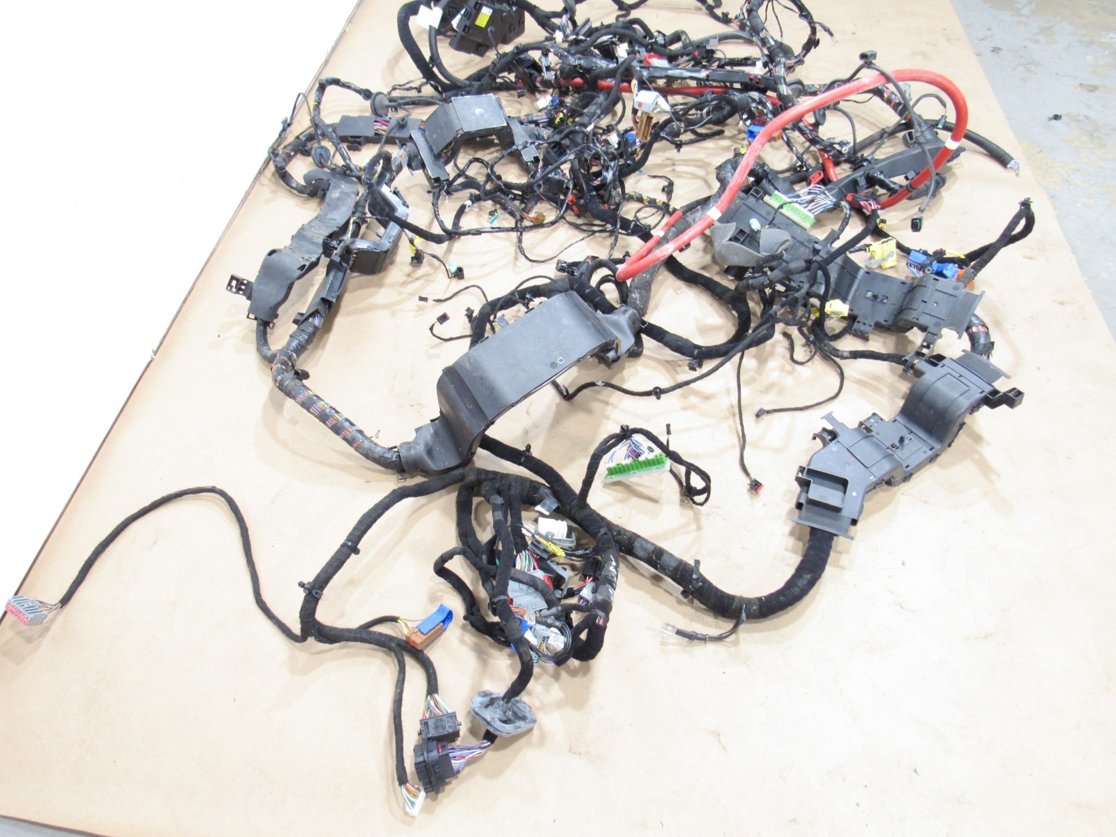 Maserati Levante Q4 2017 AWD 3.0L Main Body Floor Wire Wiring Harness 16-24 >#3