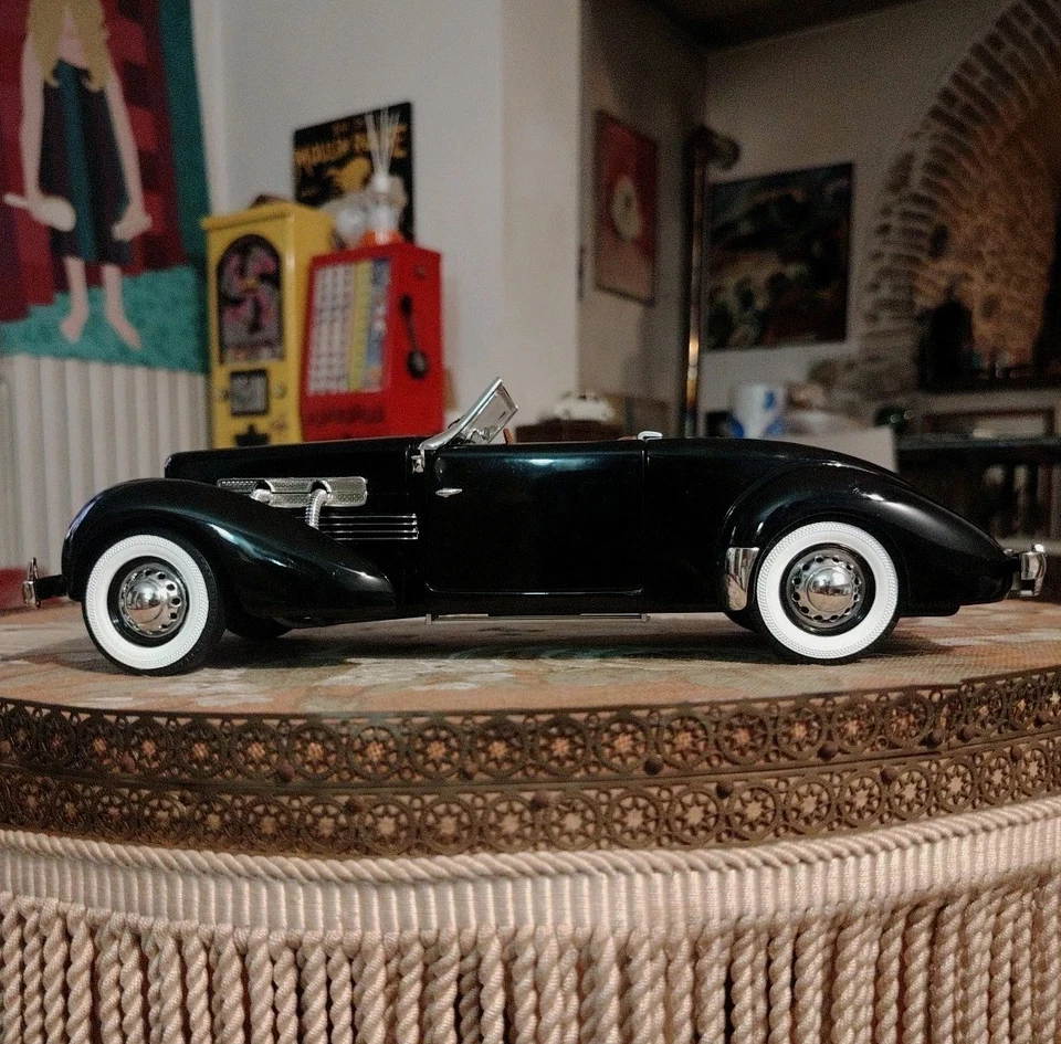 ERTL 1/18 - CORD 812 (1937) - Modellino Auto Metallo - #24# - Immagine 4 di 4