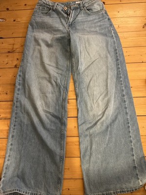 High-waisted Bershka Jeans Gr.34
