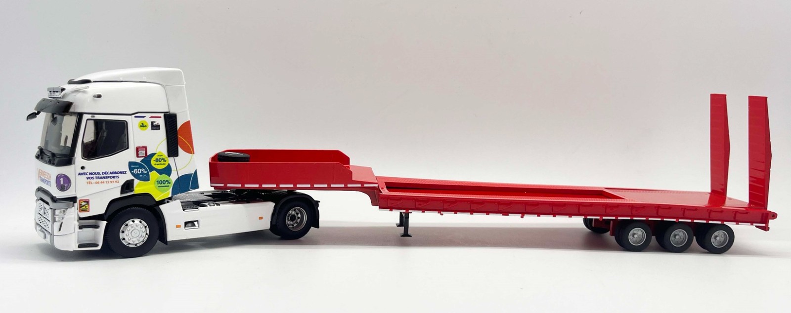 Réplique Eligor Renault T 480 porte-engins pour diorama de transport exceptionnel routier