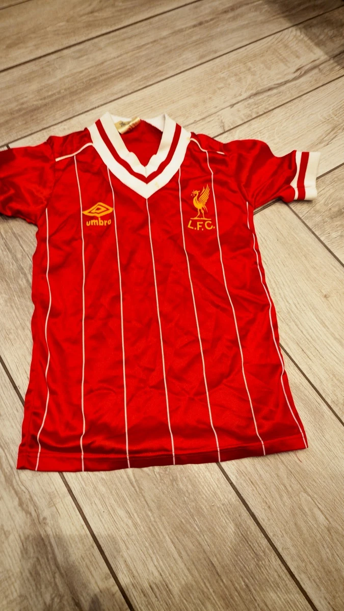 Fini Nike : le troisième maillot Adidas Liverpool 25-26 est sorti