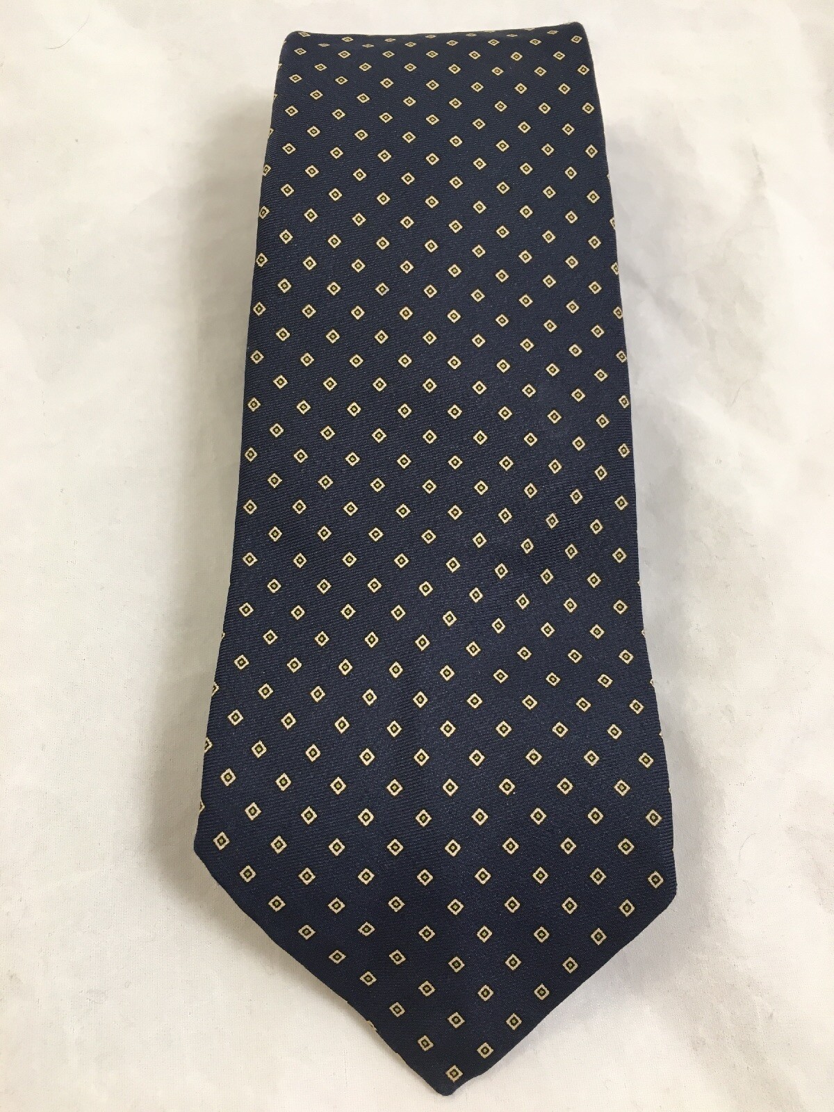 Brooks Brothers Makers 100 Silk Tie Blue with Gold Diamonds Made in U