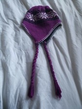 Girls Purple Black Winter Hat Fleece Lined O/S Excellent Condition Covers Ears