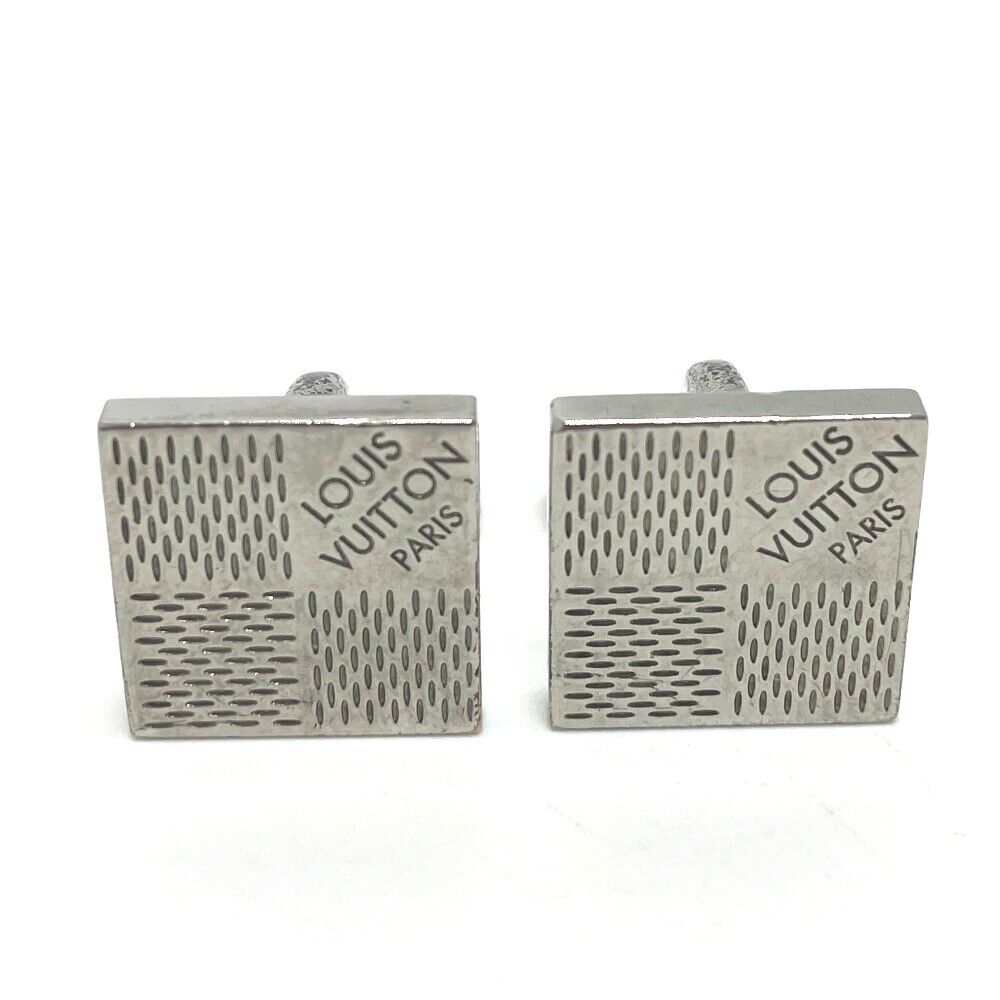 LOUIS VUITTON M61035 Damier 4 Boutong de Manchette Cufflinks cuffs Silver | eBay LOUIS VUITTON M61035 Damier 4 Boutong de Manchette Cufflinks cuffs Silver | eBay