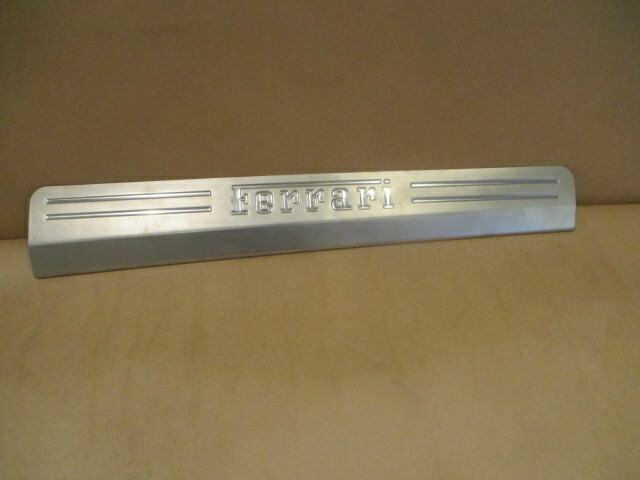 Ferrari 458 Italia, Spider - LH Kick Plate - P/N 81362300