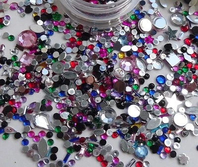 Nail Art Sparkly Rhinestones Gem Stones Mix Pot Shape Sizes Nail Tip Decoration