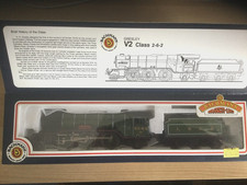 BACHMANN 31 558 V2 Class 4844 COLDSTREAMER in LNER Domcaster Green