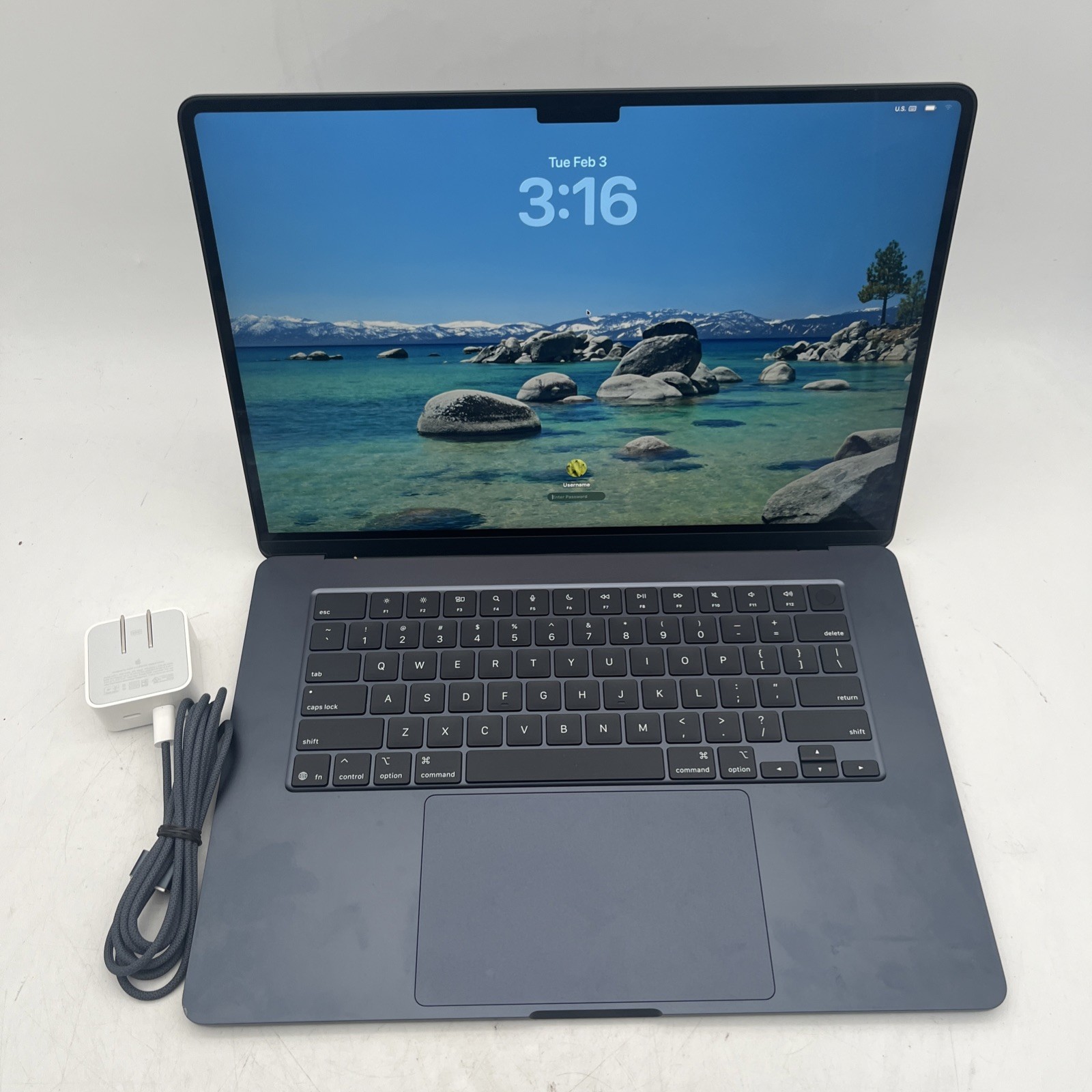 Apple MacBook Air 2025 - 15" M4