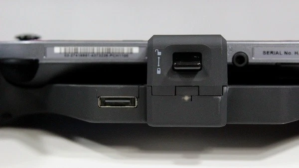 Playstation PS Vita - Rara -Nyko Powergrip 1000 - doppia batteria - Immagine 2 di 4