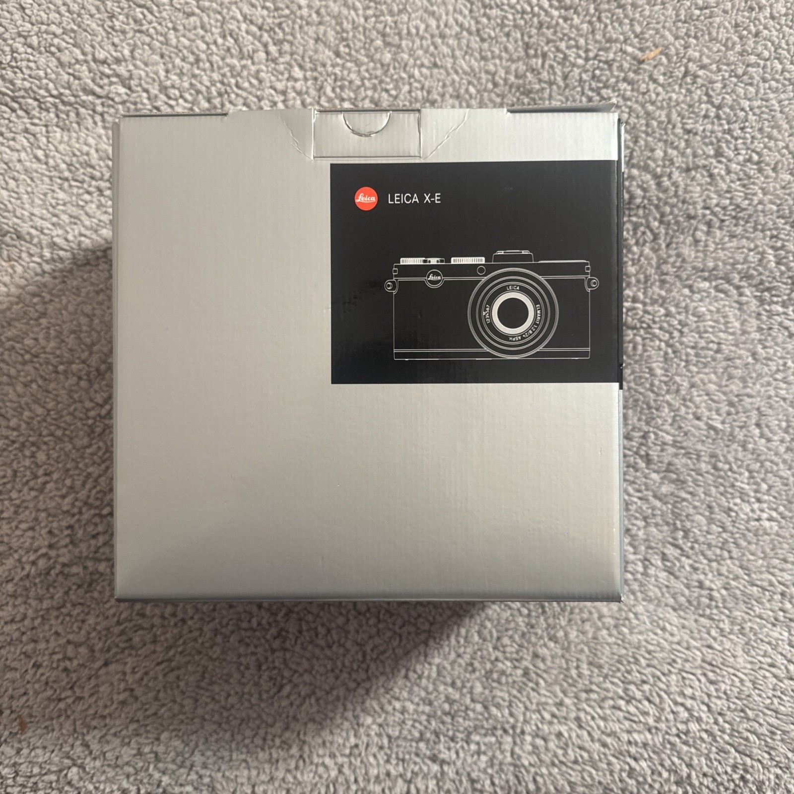 leica x-e digital camera type 102