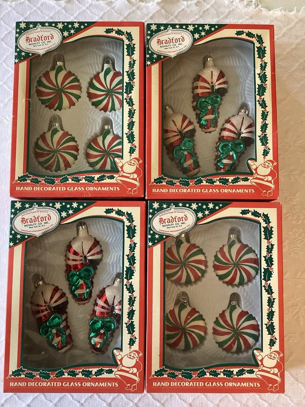 14 VINTAGE BRADFORD NOVELTY CO GLASS CHRISTMAS ORNAMENTS in BOX CANDY CANES VGC