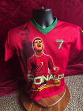 Portugal Boys Medium CristianoRonaldo Jersey Shirt #7 Soccer Football Vintage 