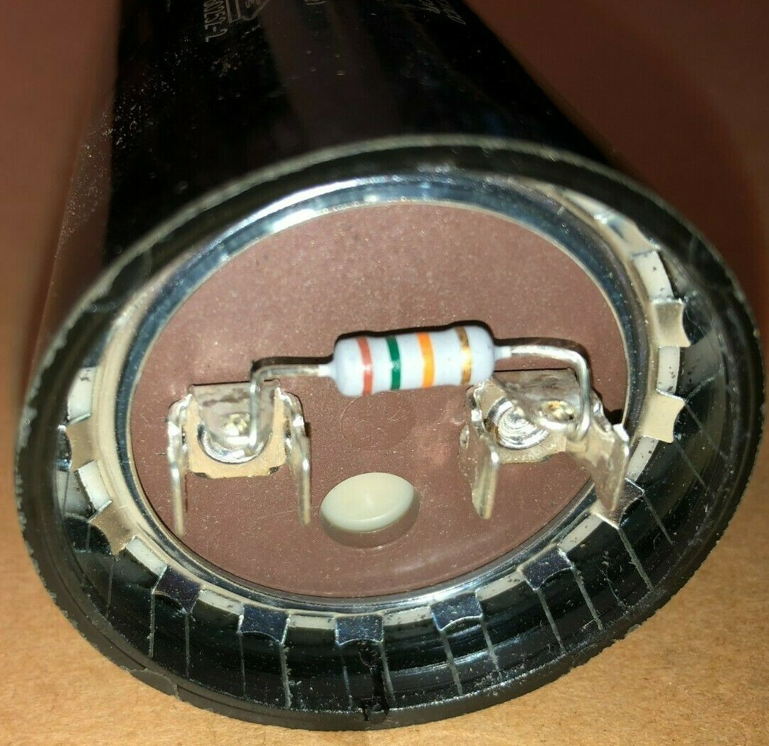 NGM Motor Start Capacitor 61A7T250270NRTH 270 uF 50 Hz (-0