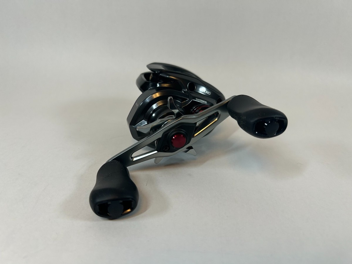 Shimano 24 Scorpion MD 201XG LEFT 8.5 Casting Reel New IN