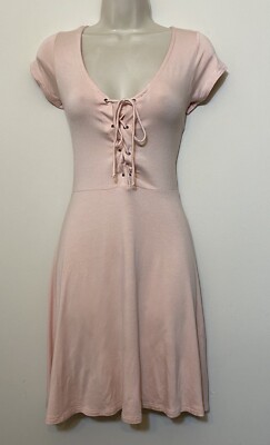 NWT Francescas Alya Small Dress Pink Short Sleeve Lace Up Scoop Neck Stretch 