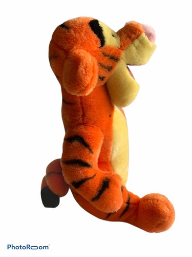 Vintage Large (18”) Lovable Sitting Tigger Soft Plush From Walt Disney Store - 第 3/7 張圖片