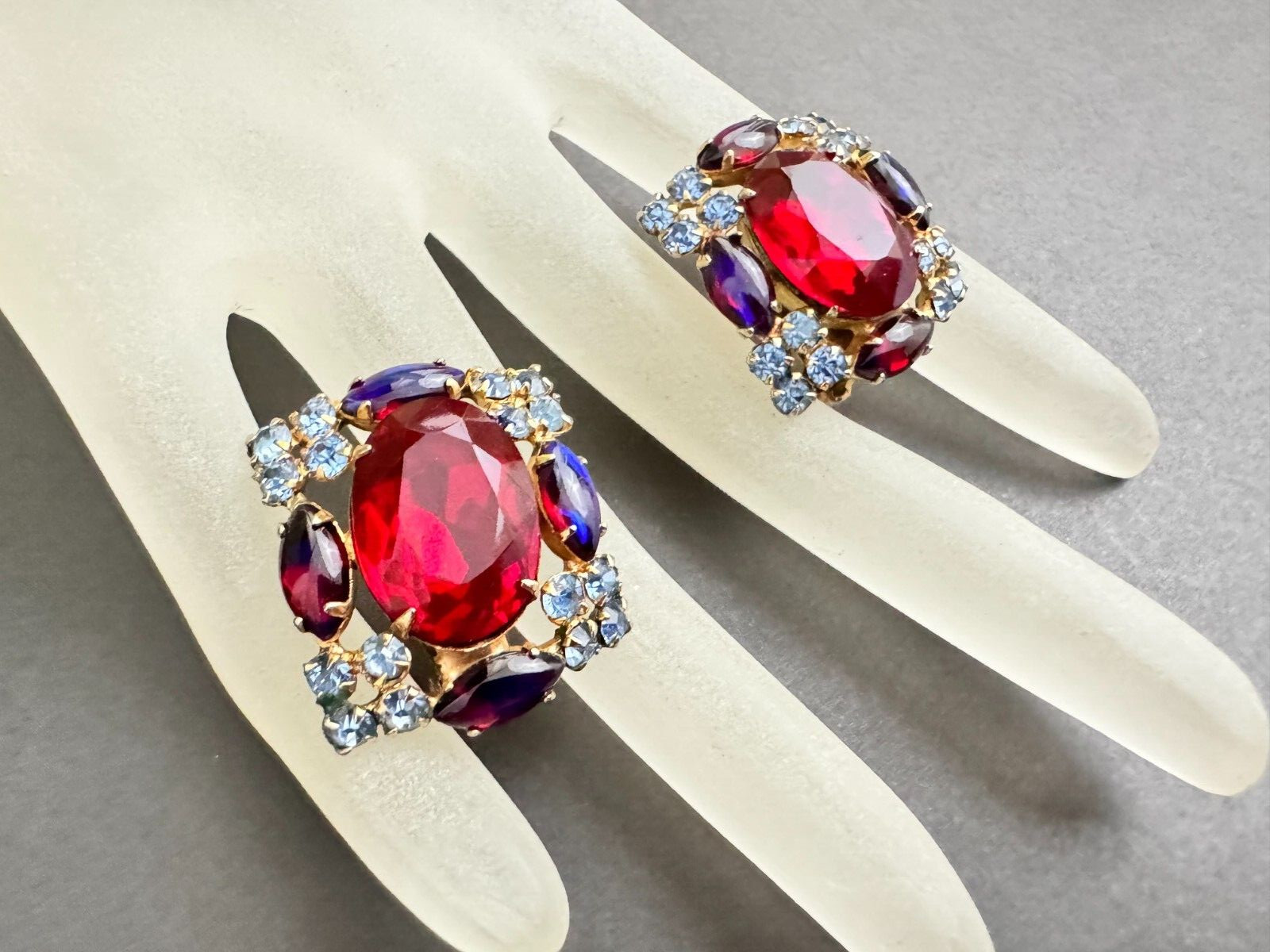 VTG Unsigned Hobe Ruby Red Blue Navette Cabochon … - image 3