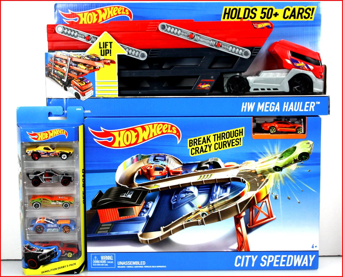 Hot Wheels City Lift & Launch Hauler with 1:64 Scale Toy Car