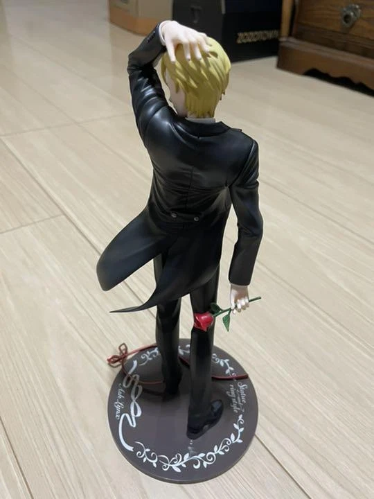 Ash Lynx (Re-run) Statue and Ring Style Banana Fish Figure