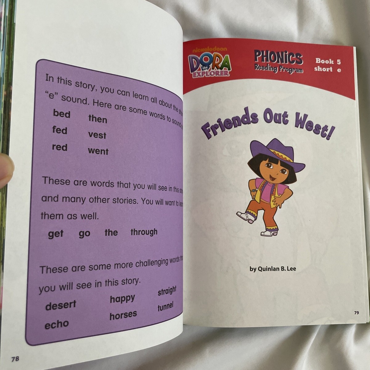Dora ページ Dora The Explorer Lets Go And Explore Phonics Reading Program 12