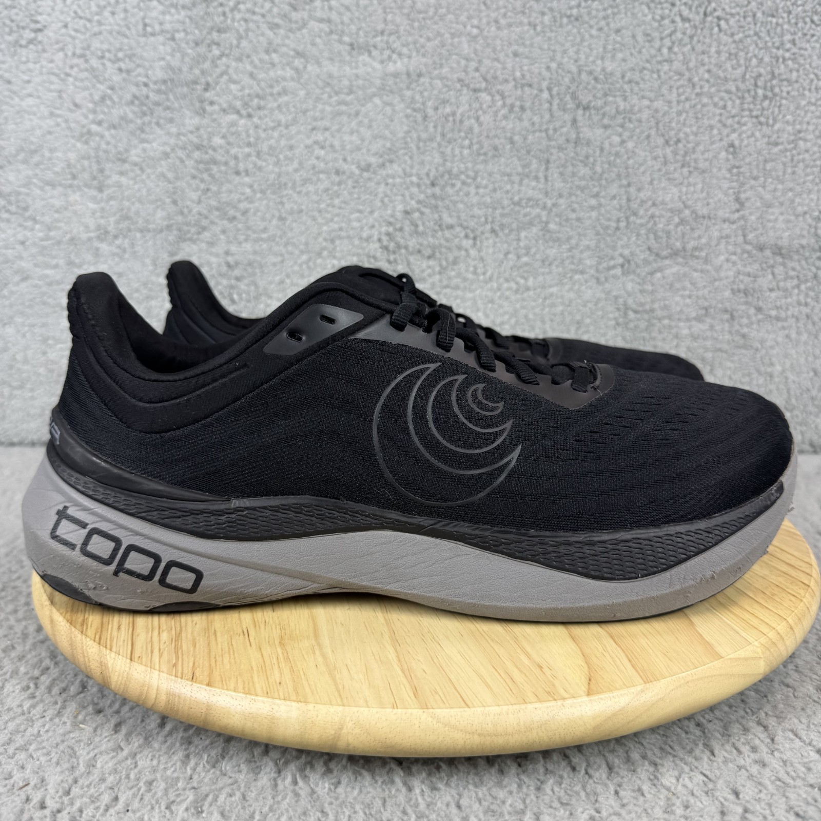 SAOLA Scarpe da corsa Topo Athletic Aura da uomo taglia 13 nere antracite 5 mm stabilità