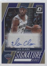 2017 Panini Donruss Optic Signature Series Purple Prizm Ian Clark #32 Auto ip1