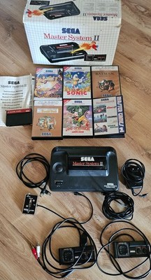 Sega Master System II 2 Konsole, inkl 8 Spielen