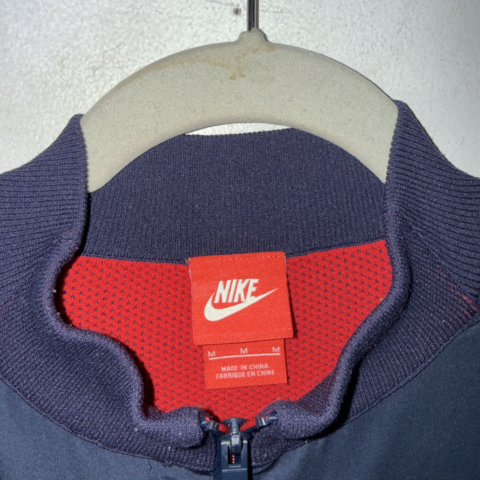 medium nike tech track jacket with active stretch… - image 2