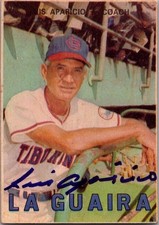 1967 Topps Venezuelan Luis Aparicio #47 LUIS SR. ON CARD AUTO AUTOGRAPHED SIGNED