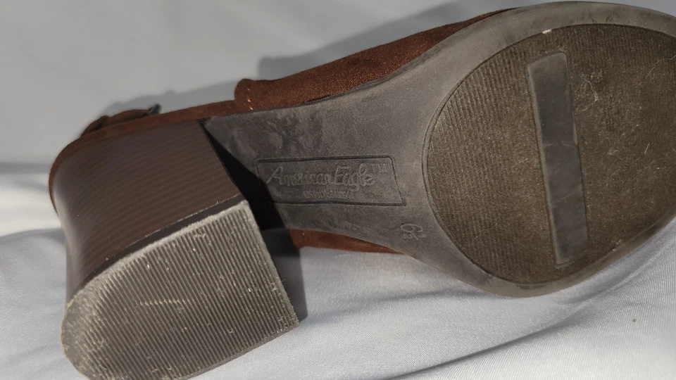 American Eagle Brown Suede open toe heels 3 inch heels Size 6 and 1/2 rubber sol - Image 4 of 4