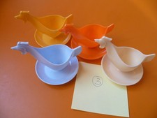 4 Eierbecher original DDR Sonja Plastic Plastik Huhn Hühner Hühnereierbecher