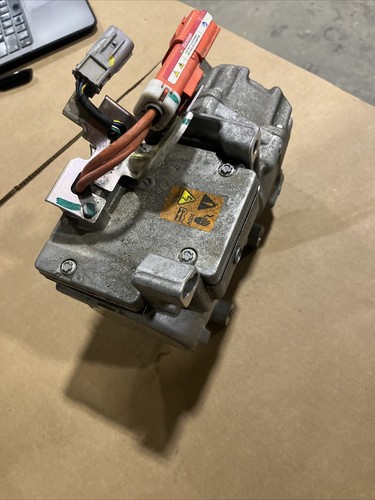Tesla Model S AC Compressor 042200-0691 - Foto 3 di 4