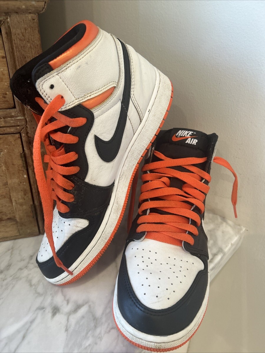 Air Jordan Retro High OG GS White/Black-Electro Orange 575441-180 Size 
